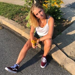 Meet your Posher, Madison